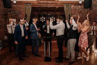 Luxury Events - Nowoczesne wesela, DJ na wesele